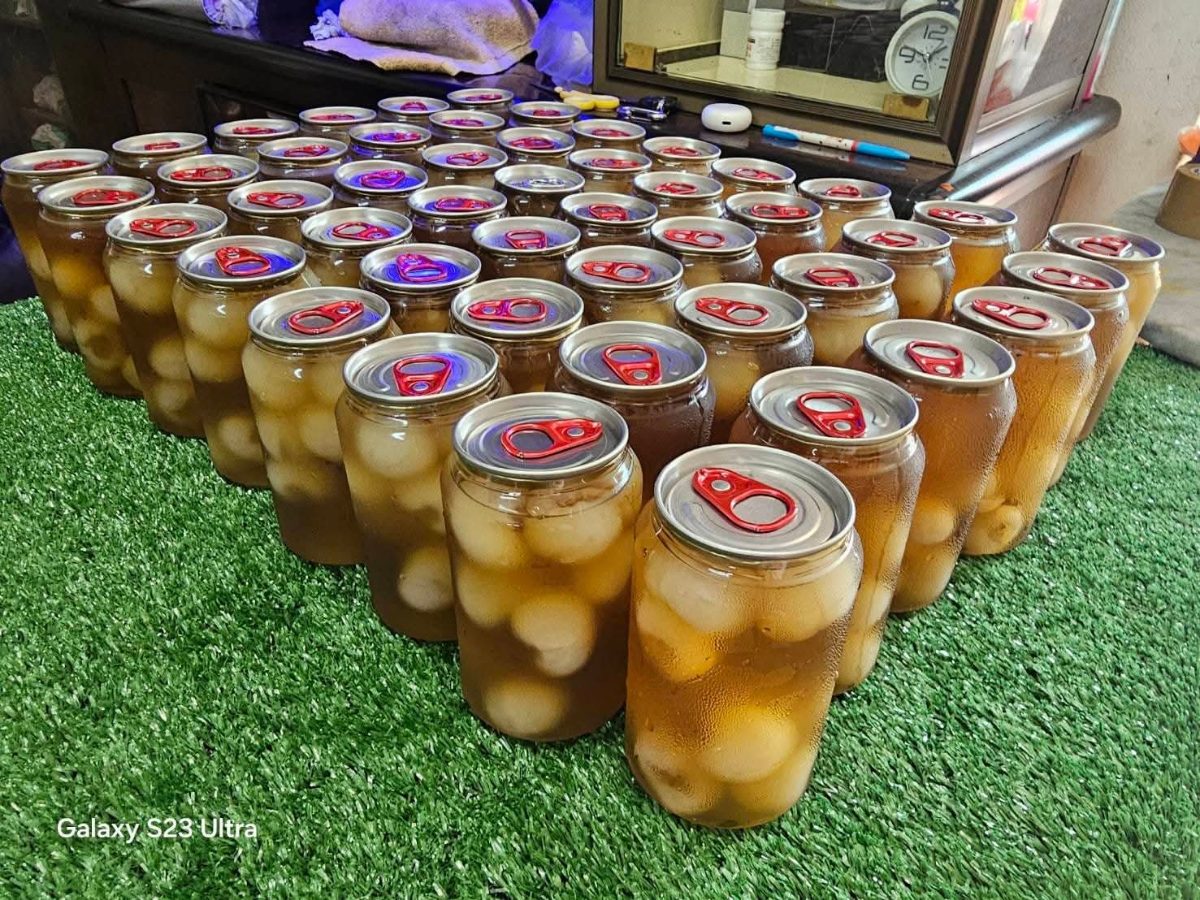 ชื่นใจน้ำลำไยสด กระป๋องละ 35 บาท