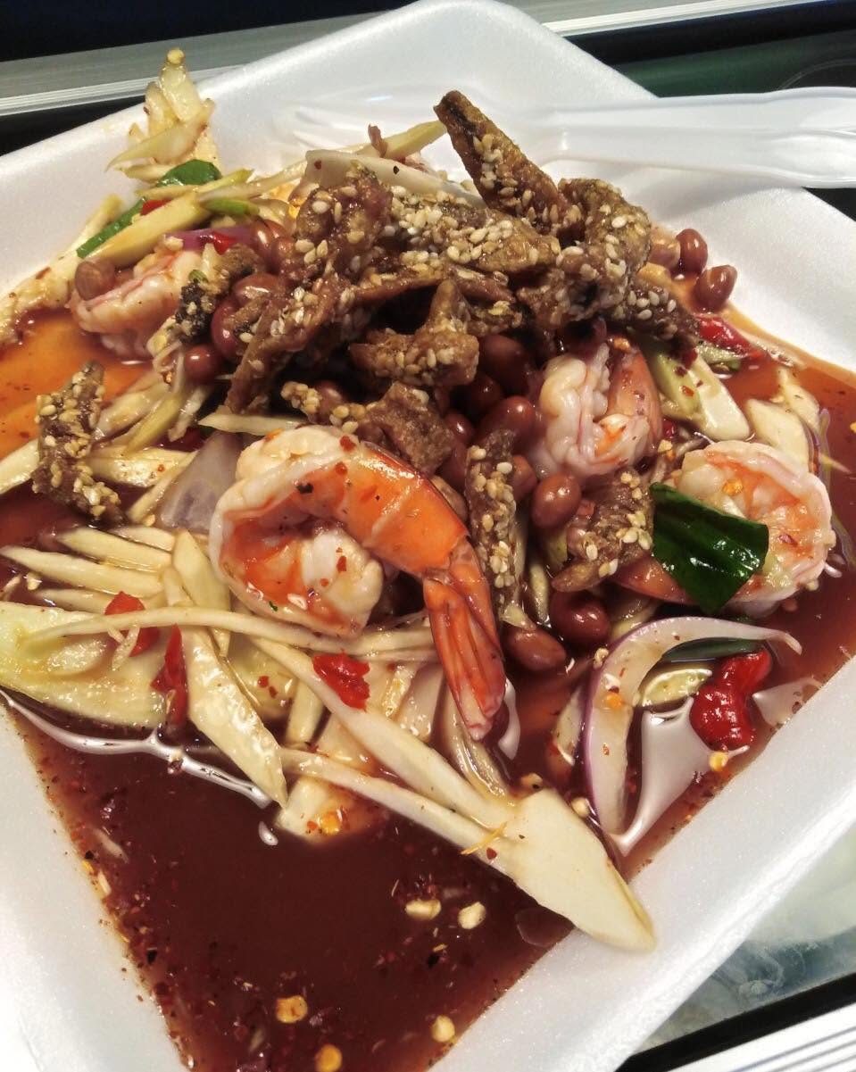 ร้านยำมะหมิว รสเด็ด เมืองเอก ม.รังสิต (สาขาแม่) photo 3